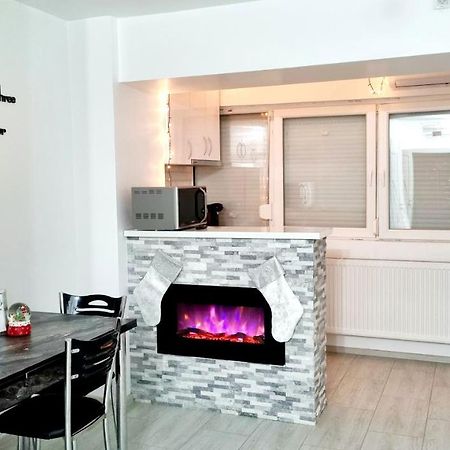 White Apartament, Brăila المظهر الخارجي الصورة