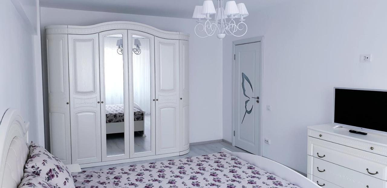 White Apartament, Brăila المظهر الخارجي الصورة