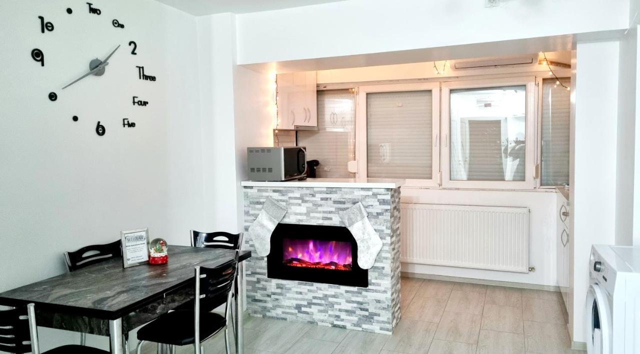 White Apartament, Brăila المظهر الخارجي الصورة