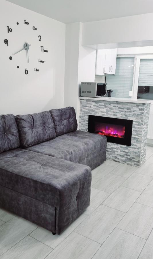 White Apartament, Brăila المظهر الخارجي الصورة