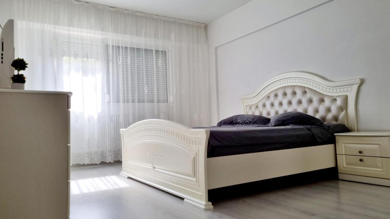 White Apartament, Brăila المظهر الخارجي الصورة