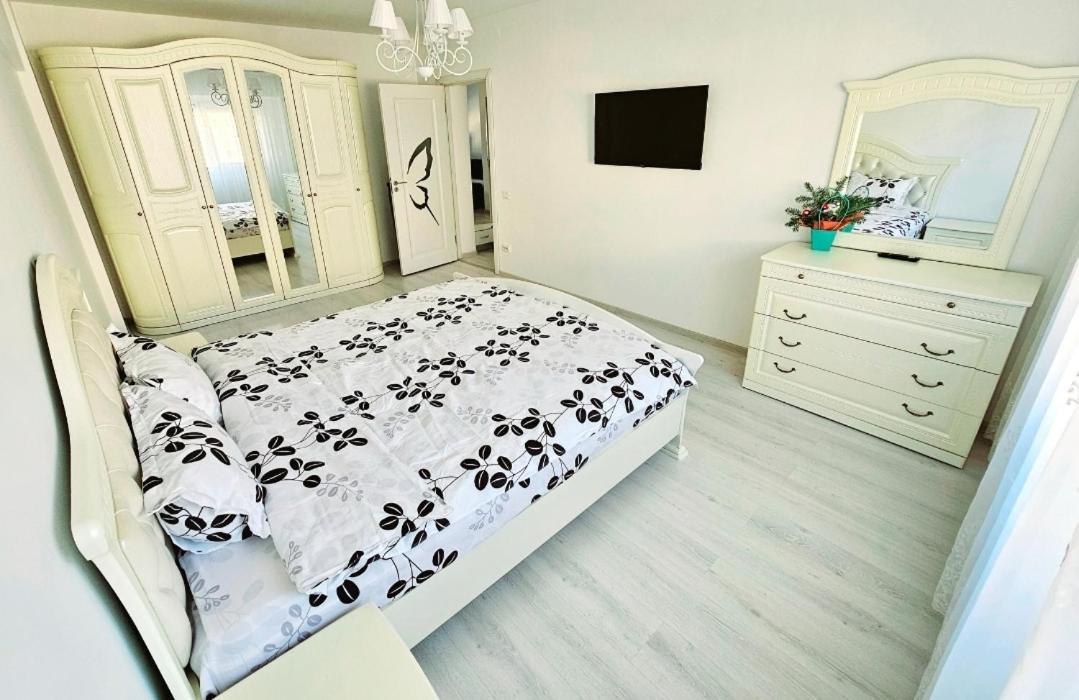 White Apartament, Brăila المظهر الخارجي الصورة